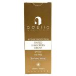 ضد آفتاب رنگی بژ طبیعی ادلیو / Adelio مناسب برای محافظت در برابر آفتاب و یکدست‌سازی رنگ پوست